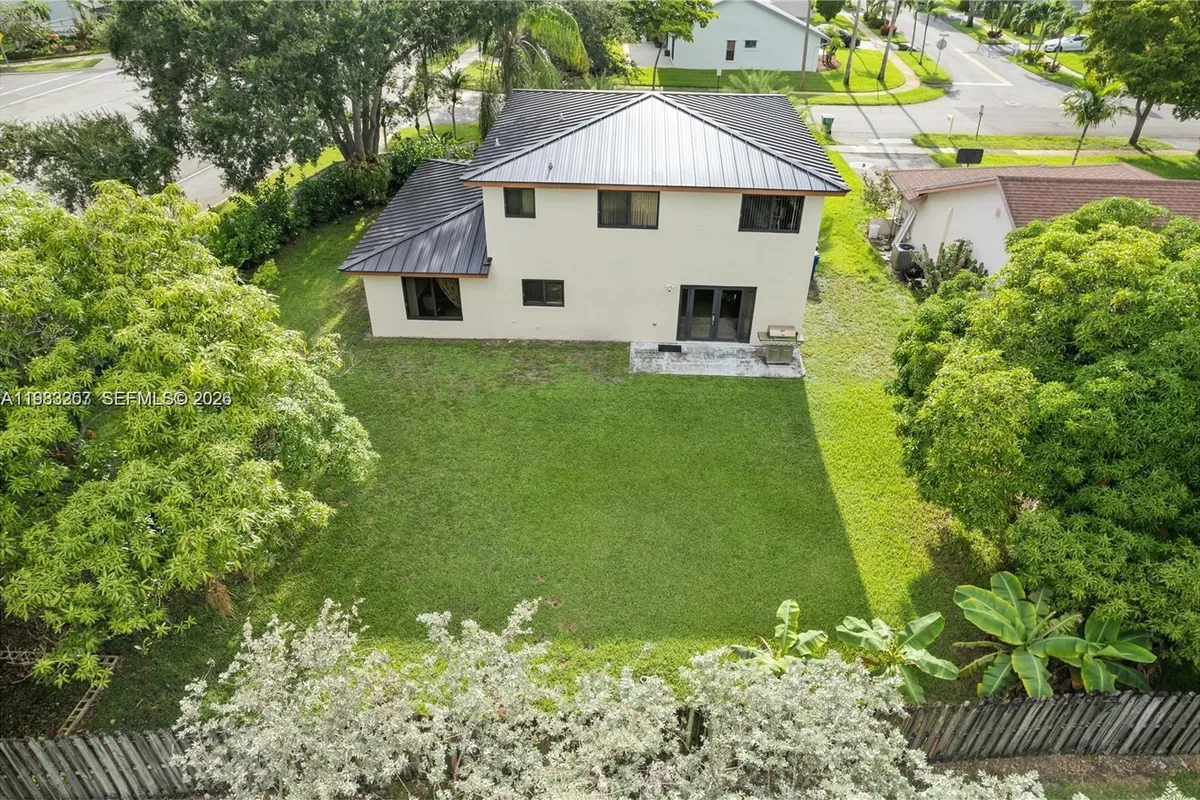 2481 N Riverdale Dr N # 0, Miramar FL 33025