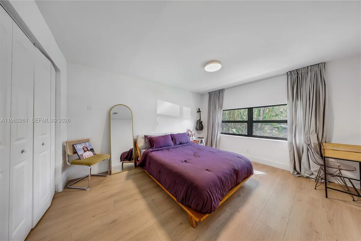 10610 NE 11th Ave, Miami Shores FL 33138