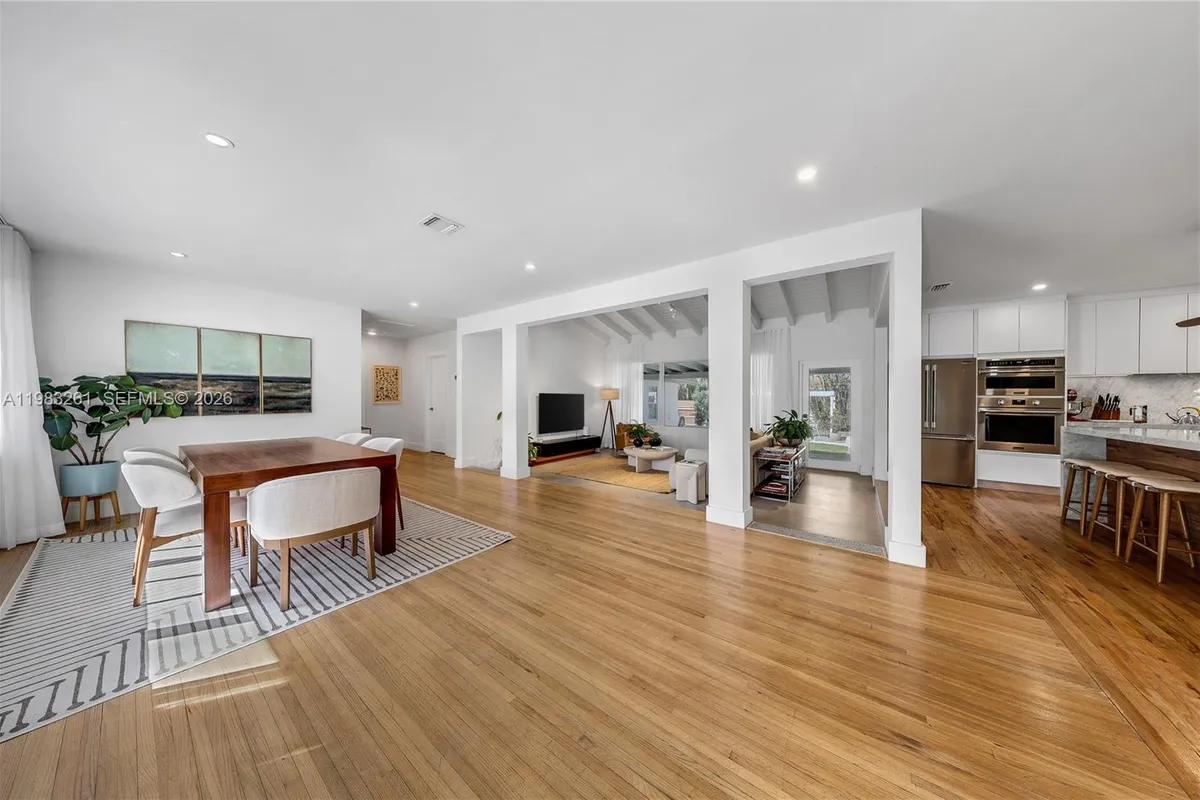 10610 NE 11th Ave, Miami Shores FL 33138