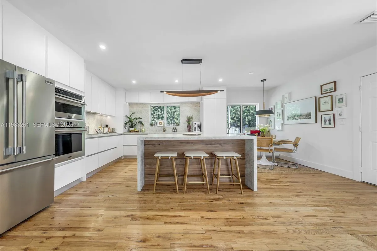 10610 NE 11th Ave, Miami Shores FL 33138