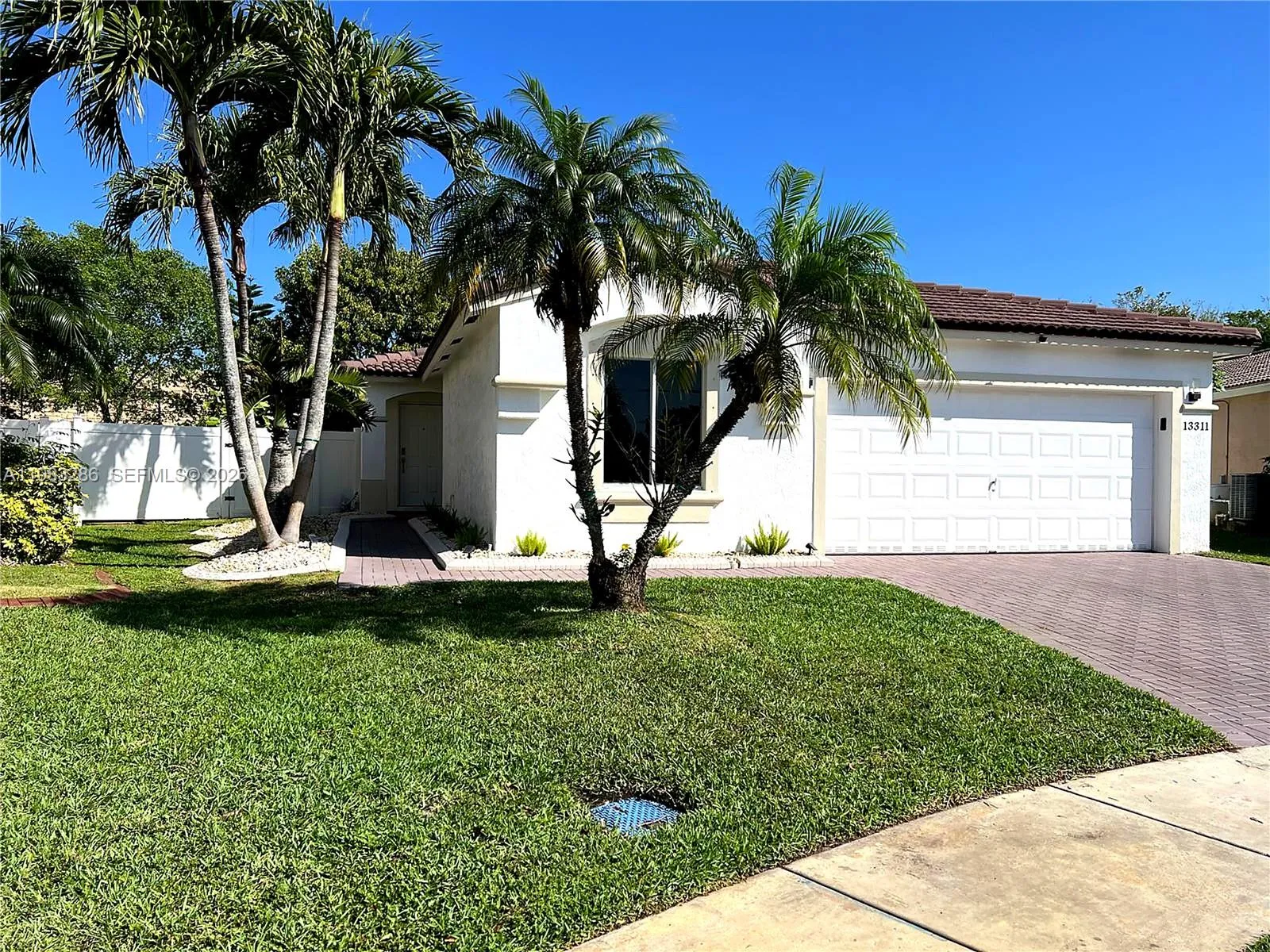 4 bedroom 2 bath for sale at 13311 SW 42nd St, Miramar FL 33027