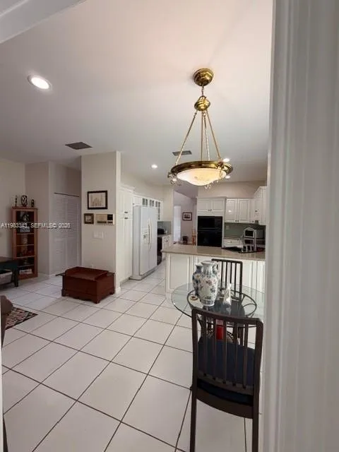 4432 NW 93rd Doral Ct, Doral FL 33178