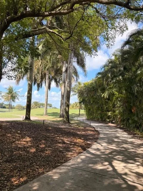 4432 NW 93rd Doral Ct, Doral FL 33178