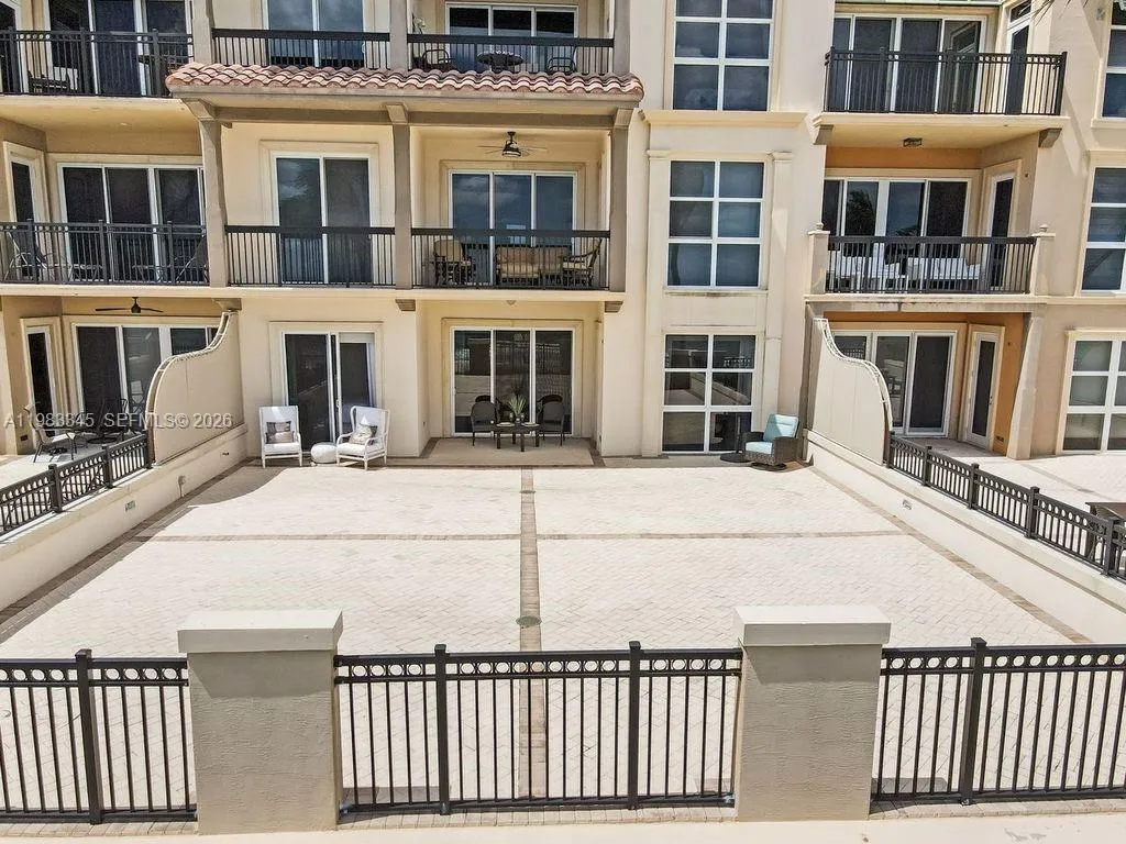 4444 El Mar Dr # 3204, Lauderdale By The Sea FL 33308