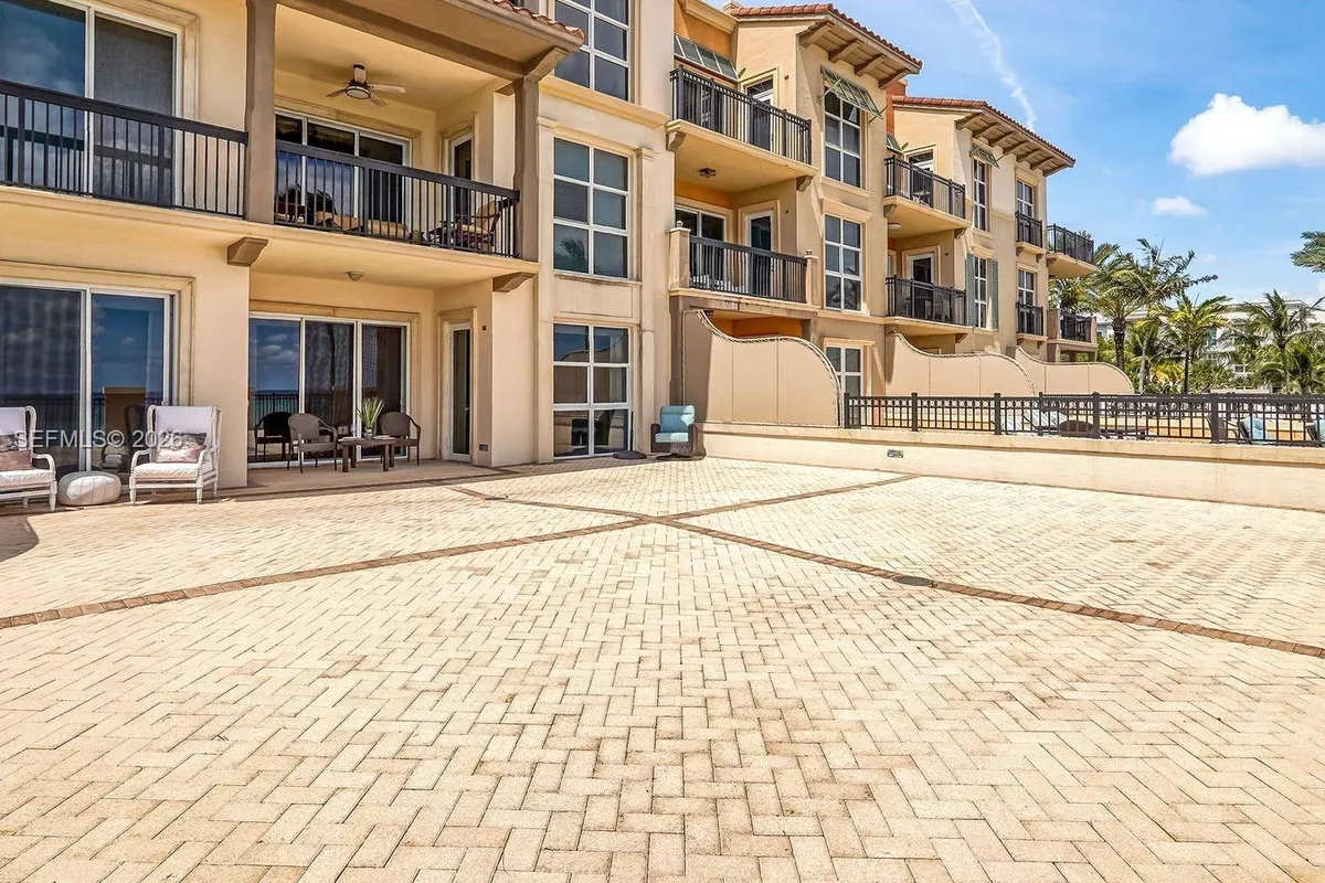 4444 El Mar Dr # 3204, Lauderdale By The Sea FL 33308