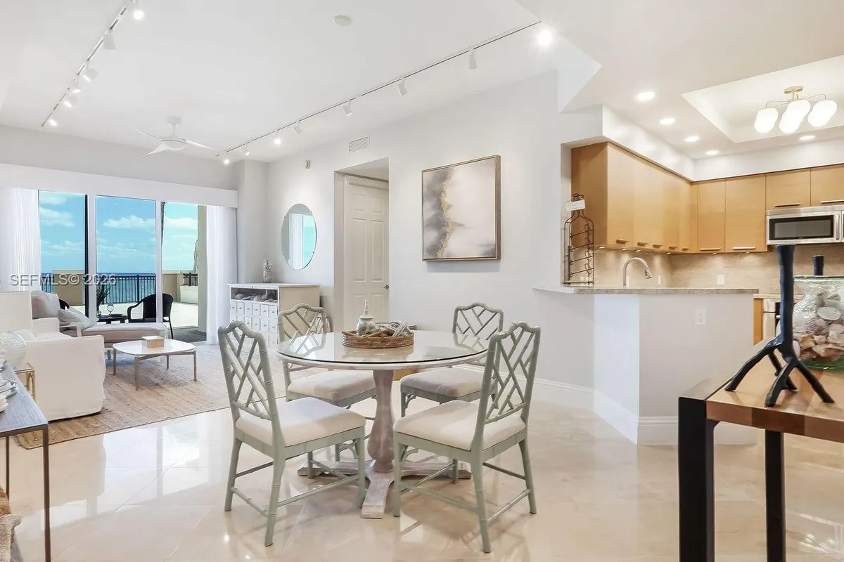 4444 El Mar Dr # 3204, Lauderdale By The Sea FL 33308