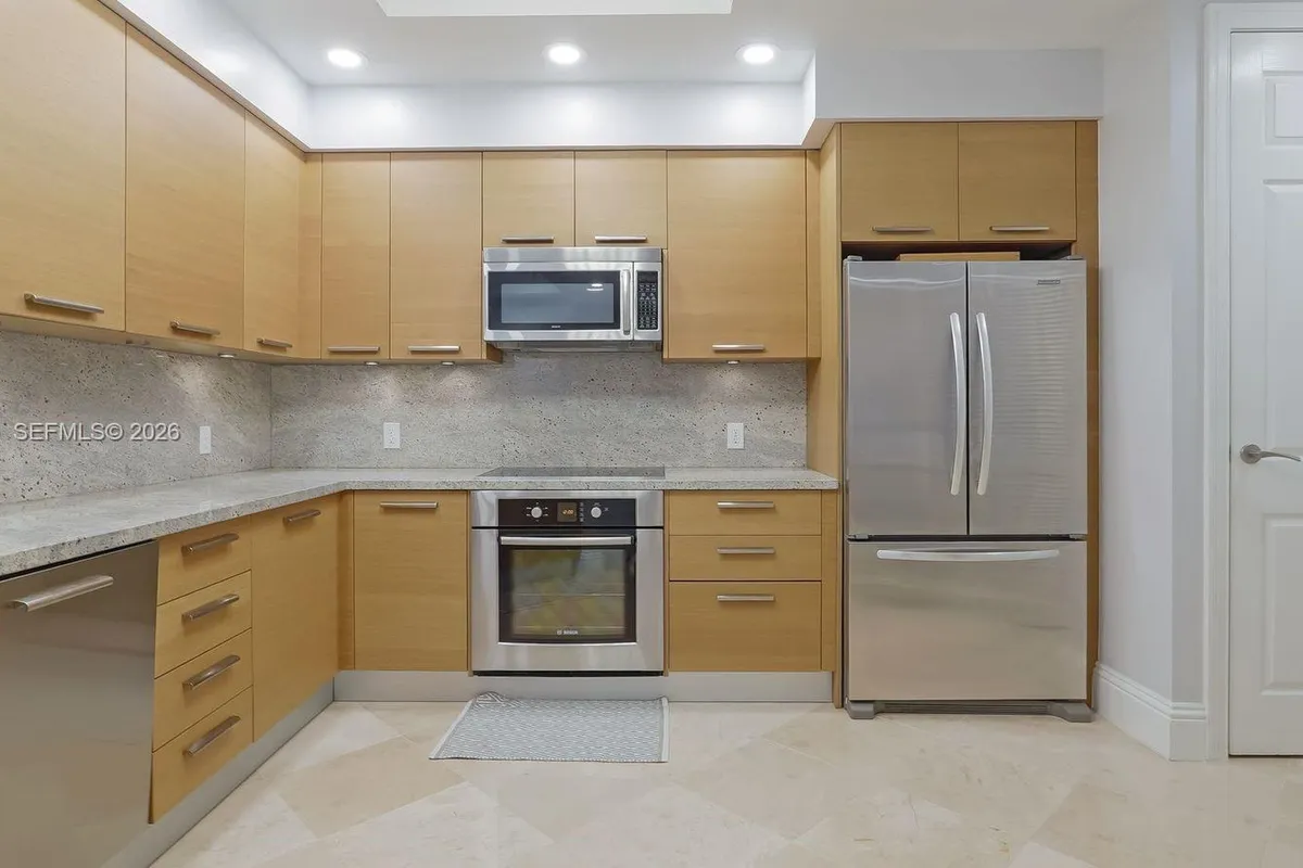 4444 El Mar Dr # 3204, Lauderdale By The Sea FL 33308