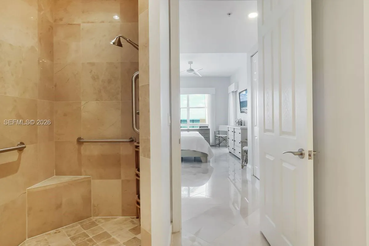 4444 El Mar Dr # 3204, Lauderdale By The Sea FL 33308