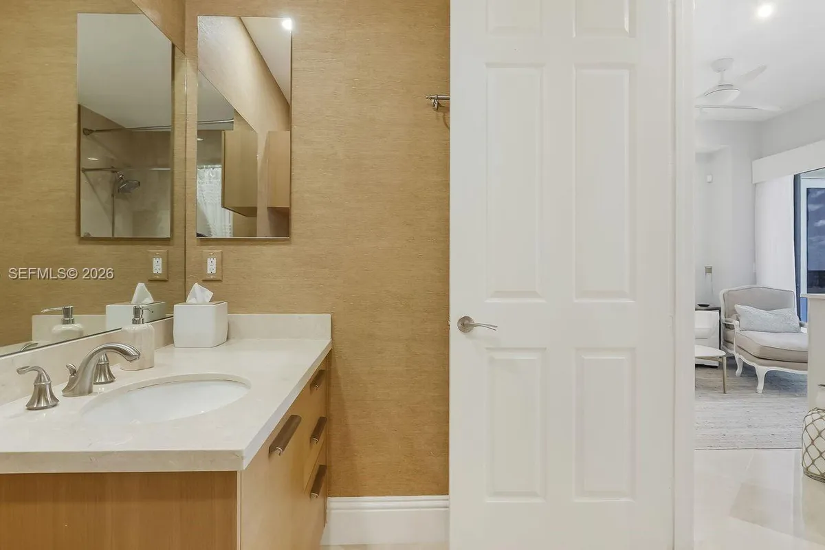 4444 El Mar Dr # 3204, Lauderdale By The Sea FL 33308