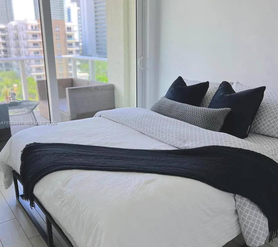 321 NE 26th St # 701, Miami FL 33137