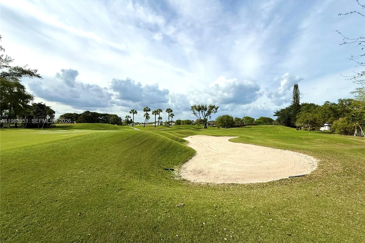 670 Deer Creek Hollows Cir, Deerfield Beach FL 33442