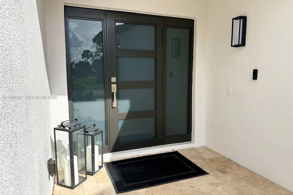 670 Deer Creek Hollows Cir, Deerfield Beach FL 33442