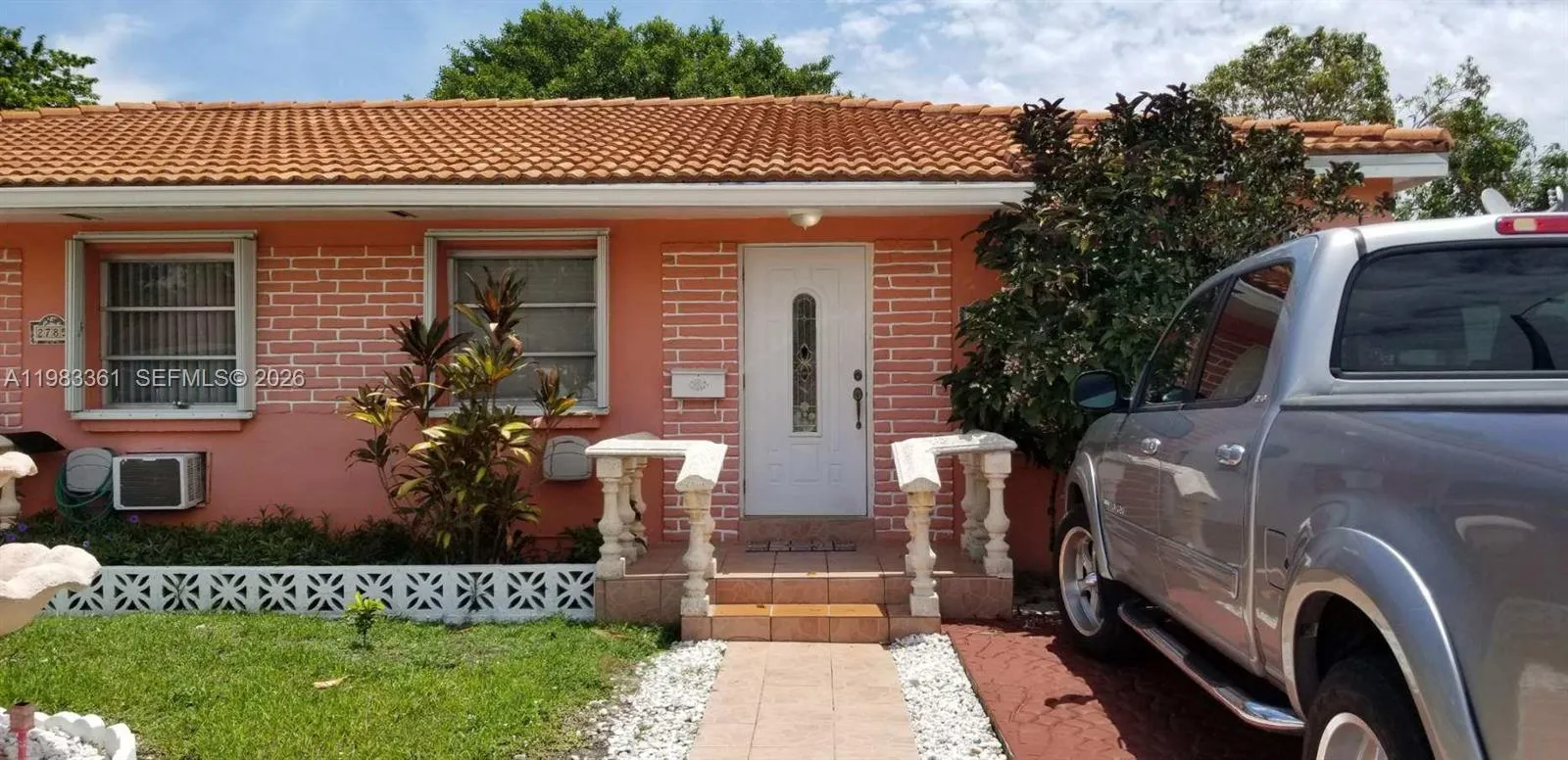 2787 SW 34th Ct # 0, Miami FL 33133