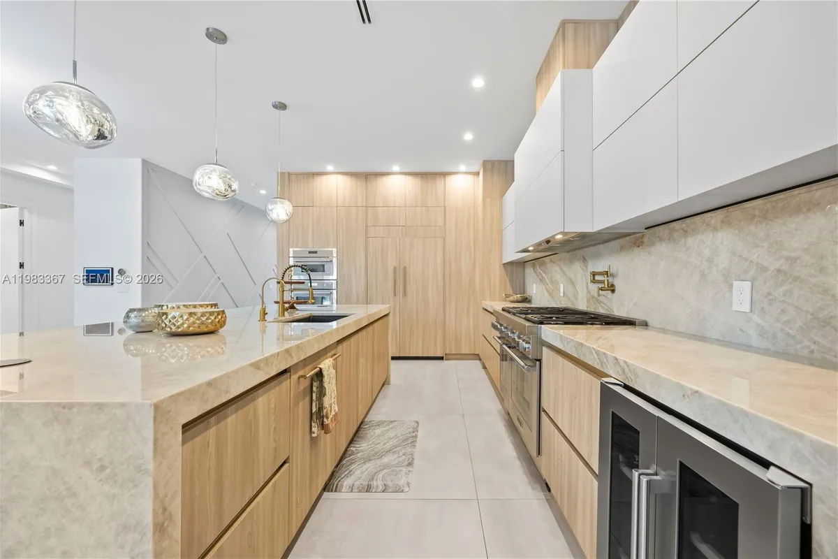 2613 Center Ave, Fort Lauderdale FL 33308