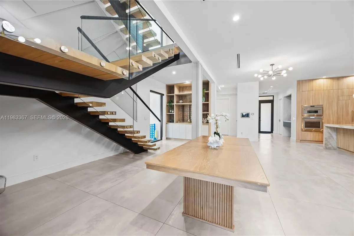 2613 Center Ave, Fort Lauderdale FL 33308