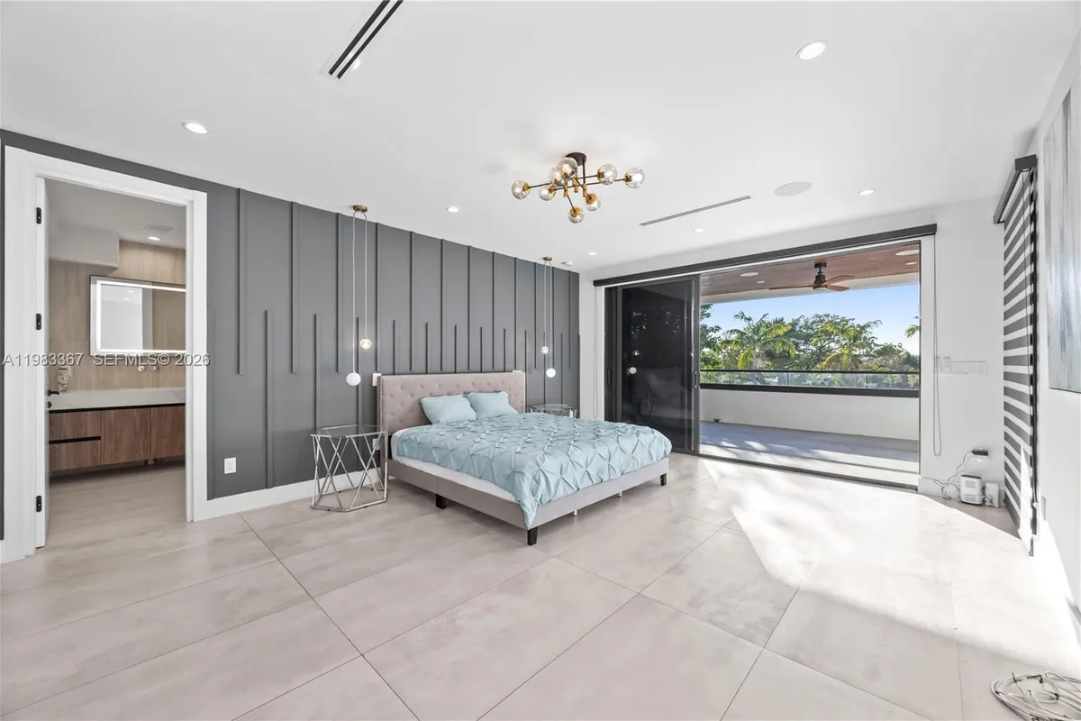 2613 Center Ave, Fort Lauderdale FL 33308