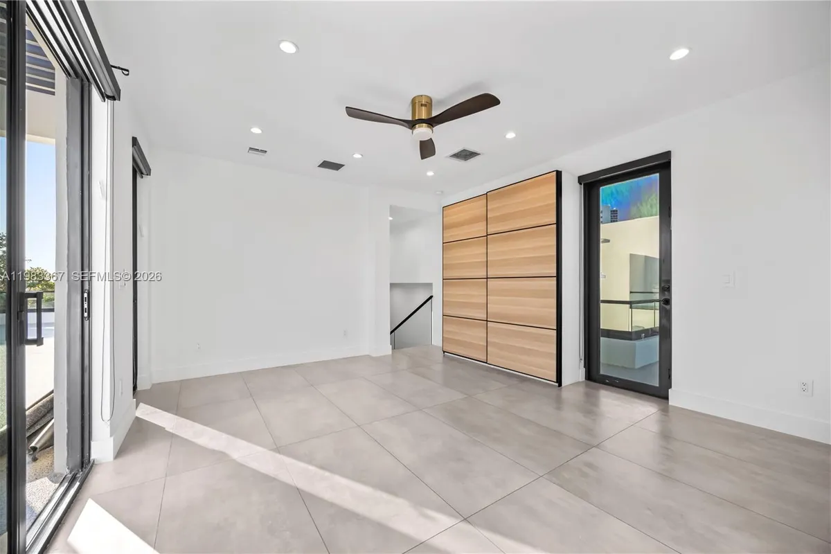 2613 Center Ave, Fort Lauderdale FL 33308