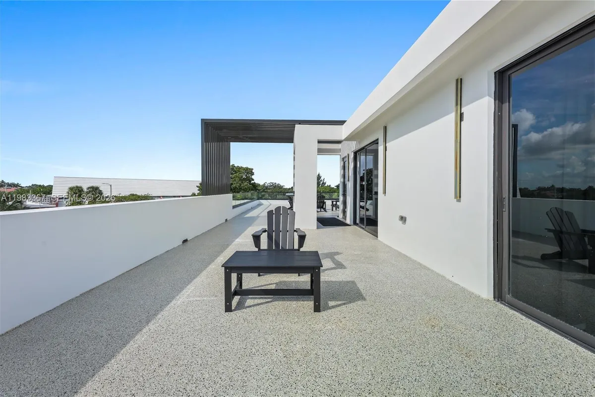 2613 Center Ave, Fort Lauderdale FL 33308