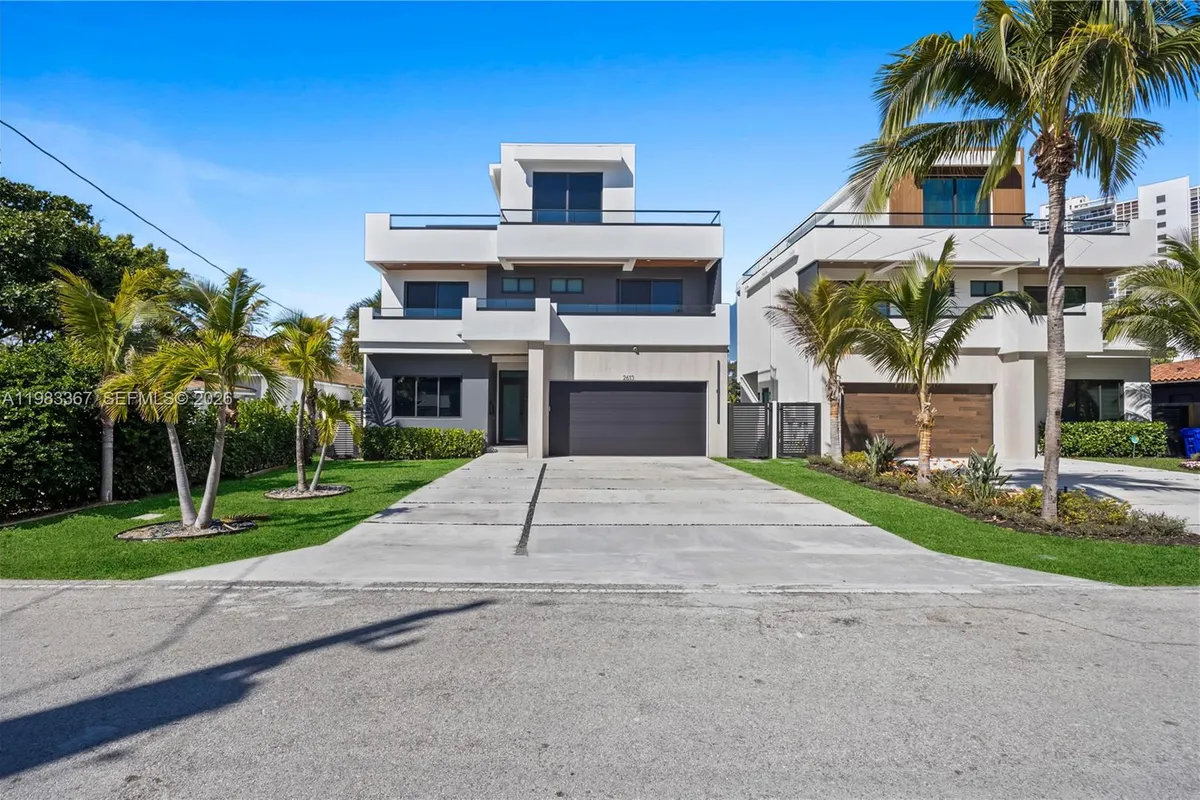 2613 Center Ave, Fort Lauderdale FL 33308