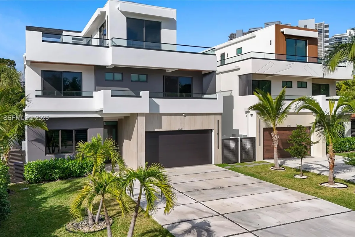 2613 Center Ave, Fort Lauderdale FL 33308