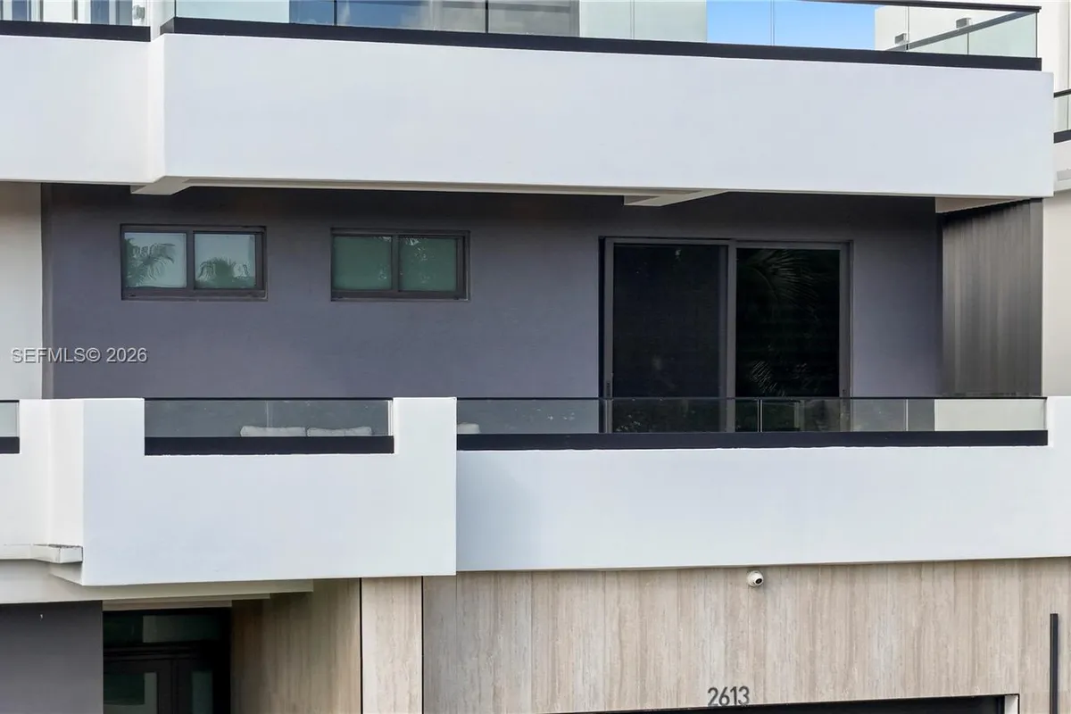 2613 Center Ave, Fort Lauderdale FL 33308