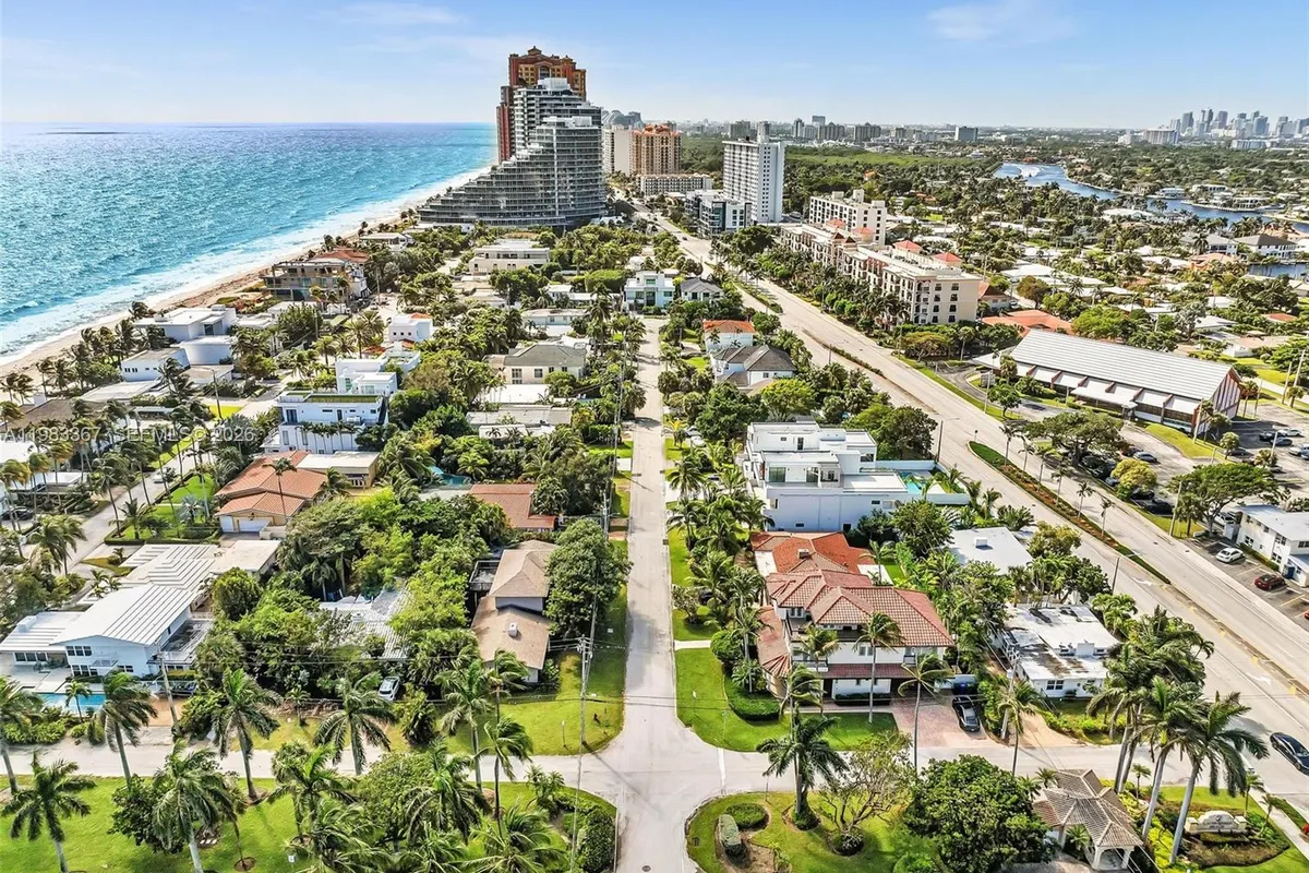 2613 Center Ave, Fort Lauderdale FL 33308