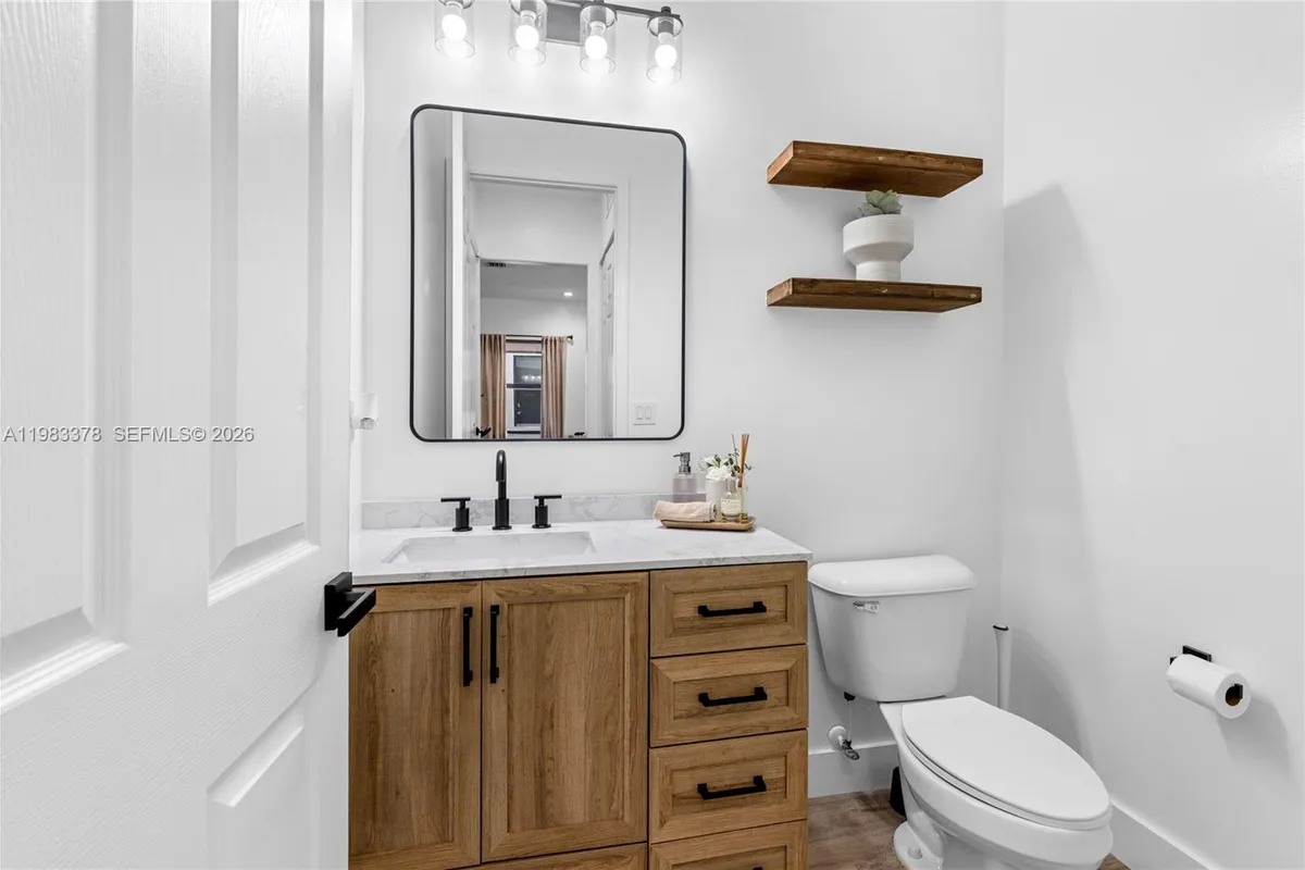 9094 SW 36th St, Miramar FL 33025