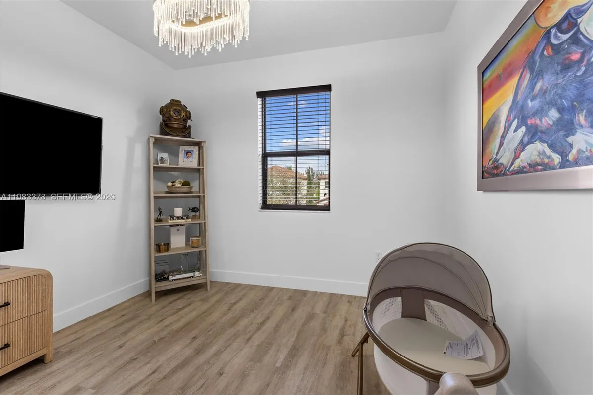 9094 SW 36th St, Miramar FL 33025