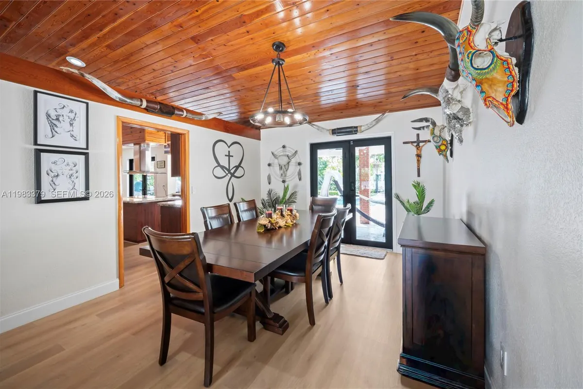 10320 SW 139th St, Miami FL 33176