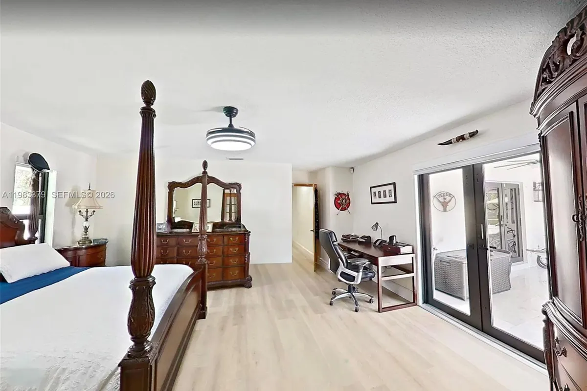 10320 SW 139th St, Miami FL 33176