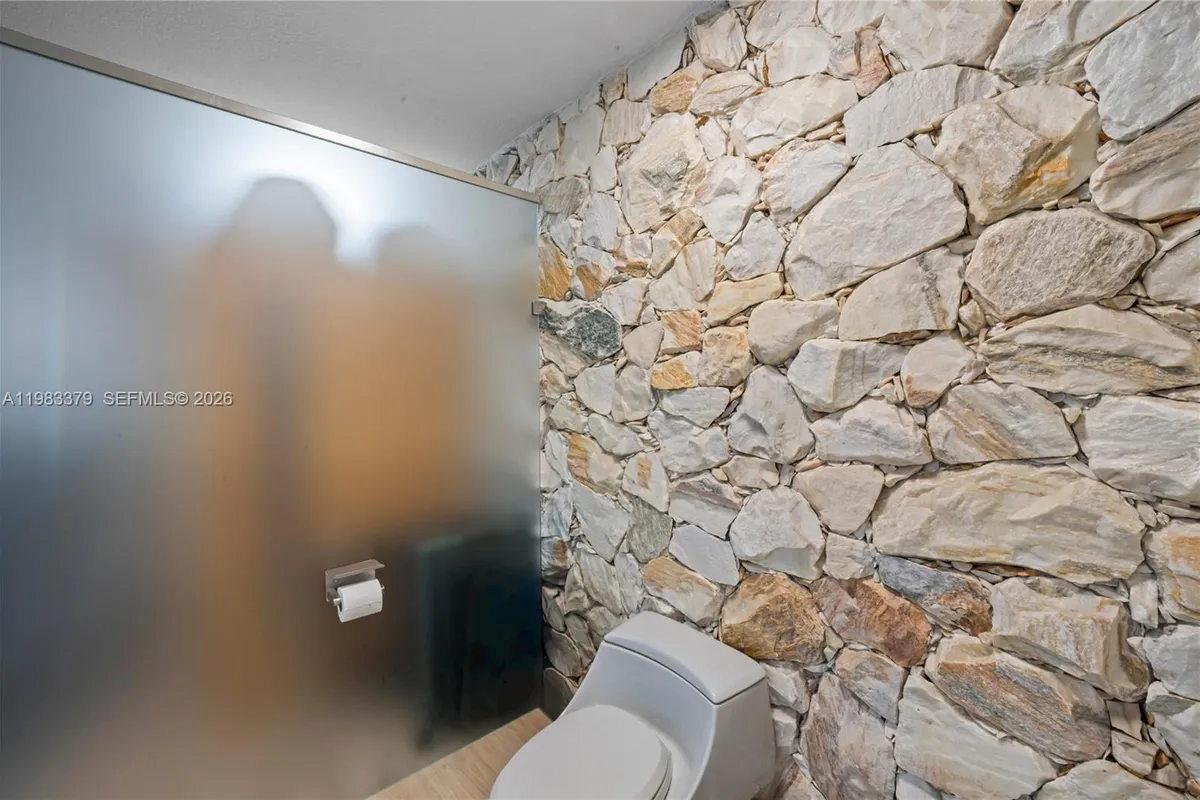 10320 SW 139th St, Miami FL 33176