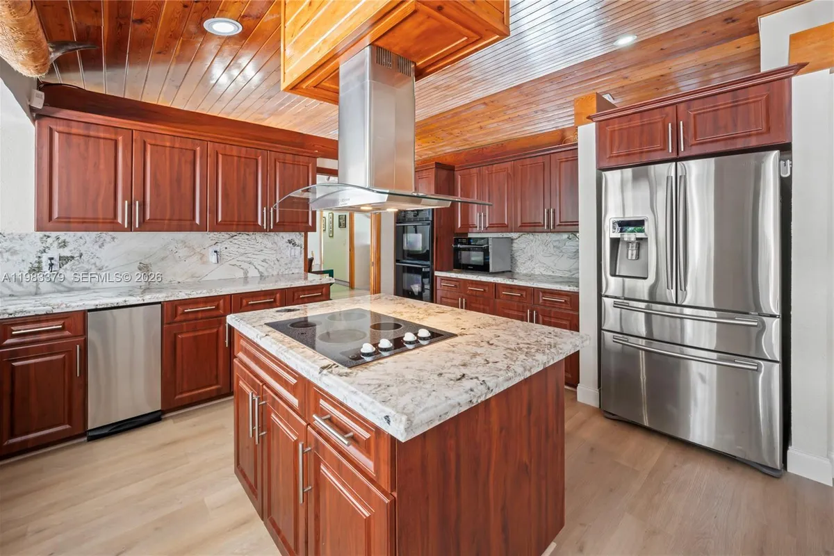 10320 SW 139th St, Miami FL 33176