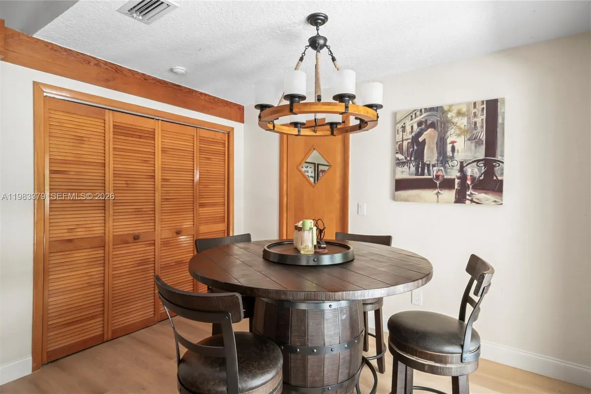 10320 SW 139th St, Miami FL 33176