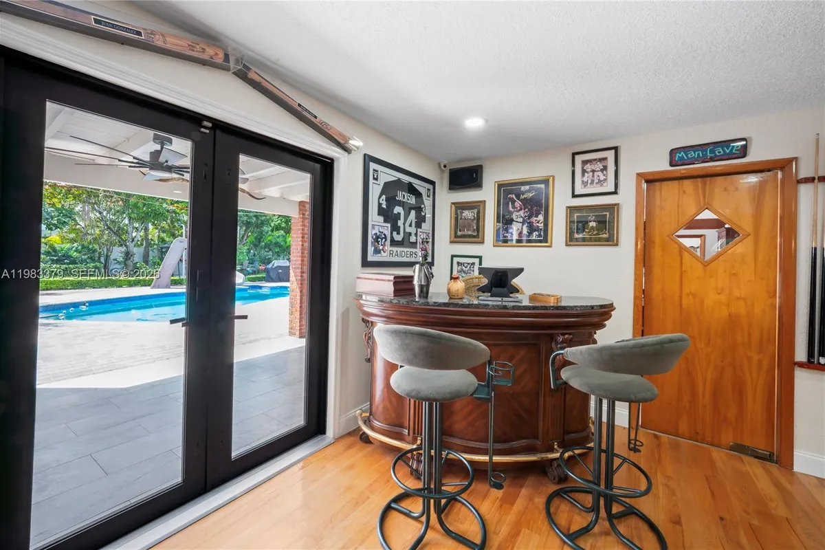 10320 SW 139th St, Miami FL 33176