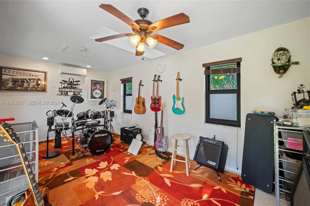 10320 SW 139th St, Miami FL 33176