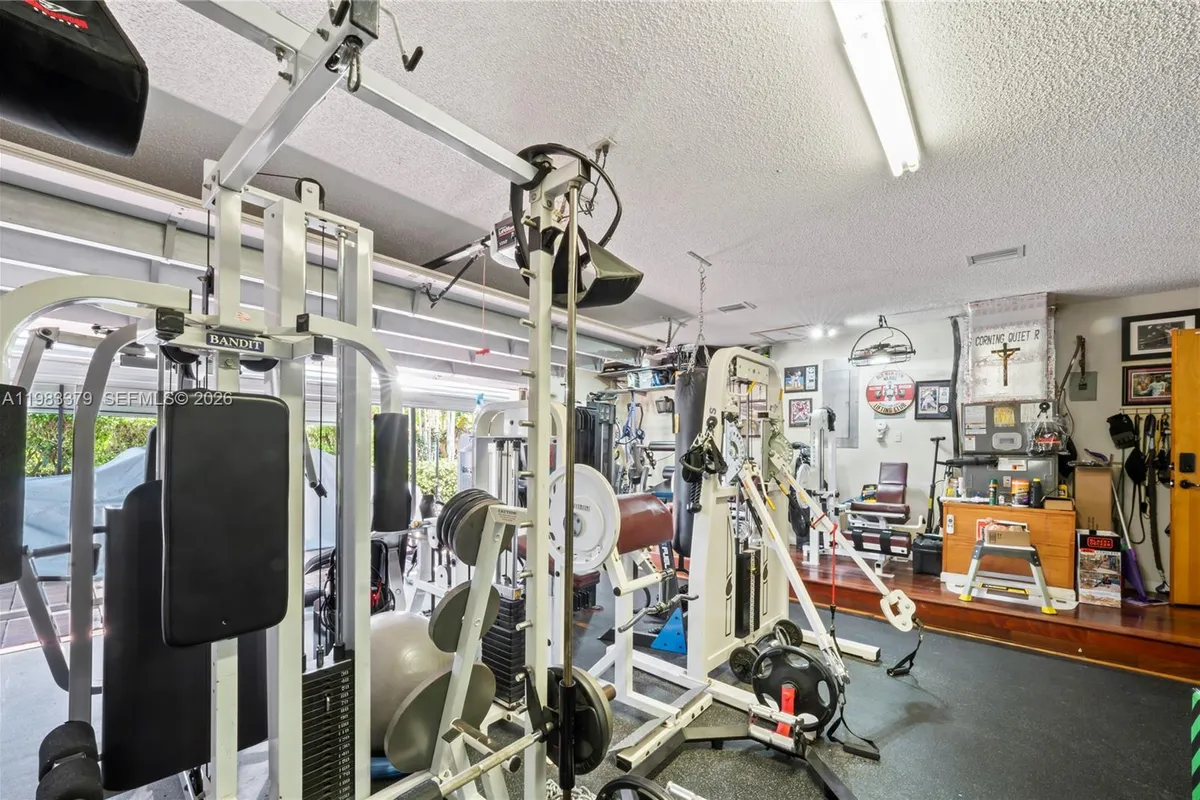 10320 SW 139th St, Miami FL 33176