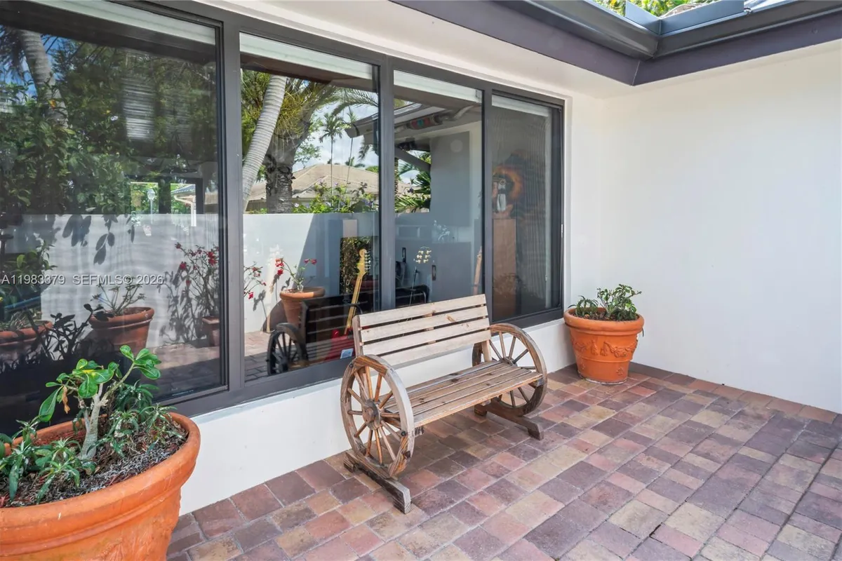 10320 SW 139th St, Miami FL 33176