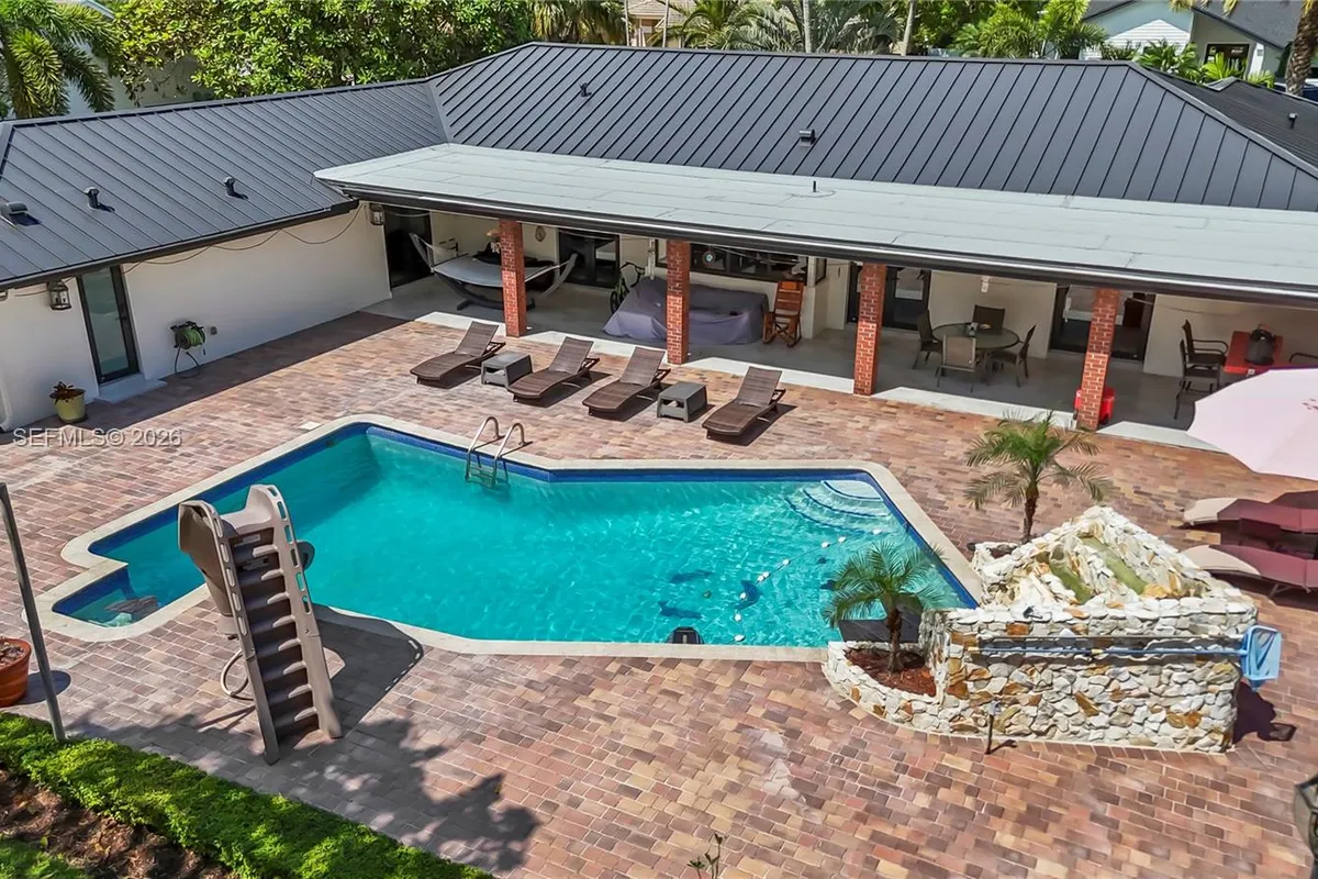 10320 SW 139th St, Miami FL 33176