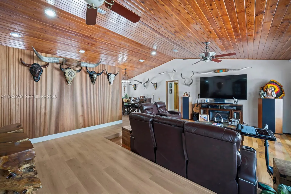 10320 SW 139th St, Miami FL 33176