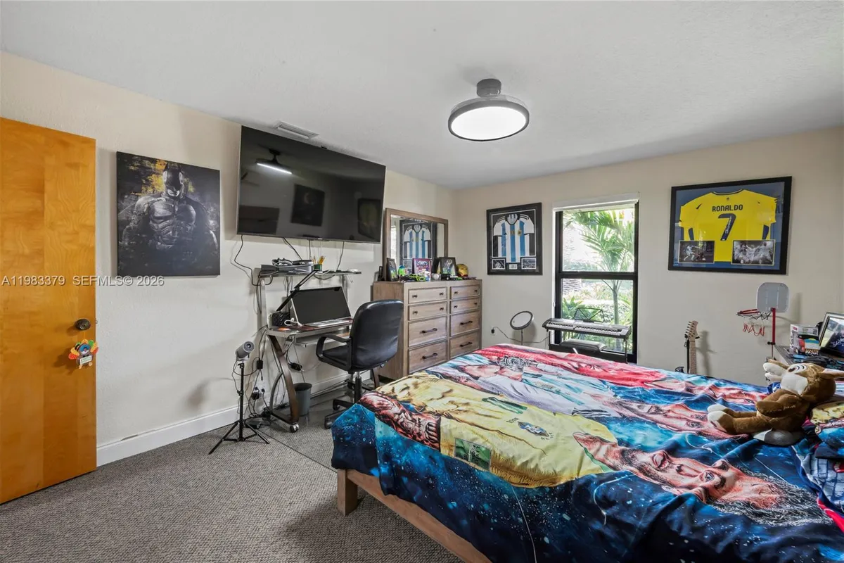 10320 SW 139th St, Miami FL 33176