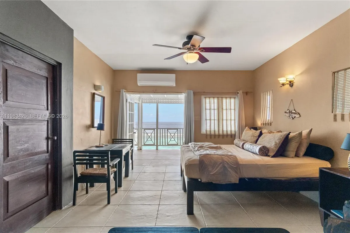 Moxons Beach Club Hotel N Boscobel, St. Mary Parish, Jamaica, FL 0