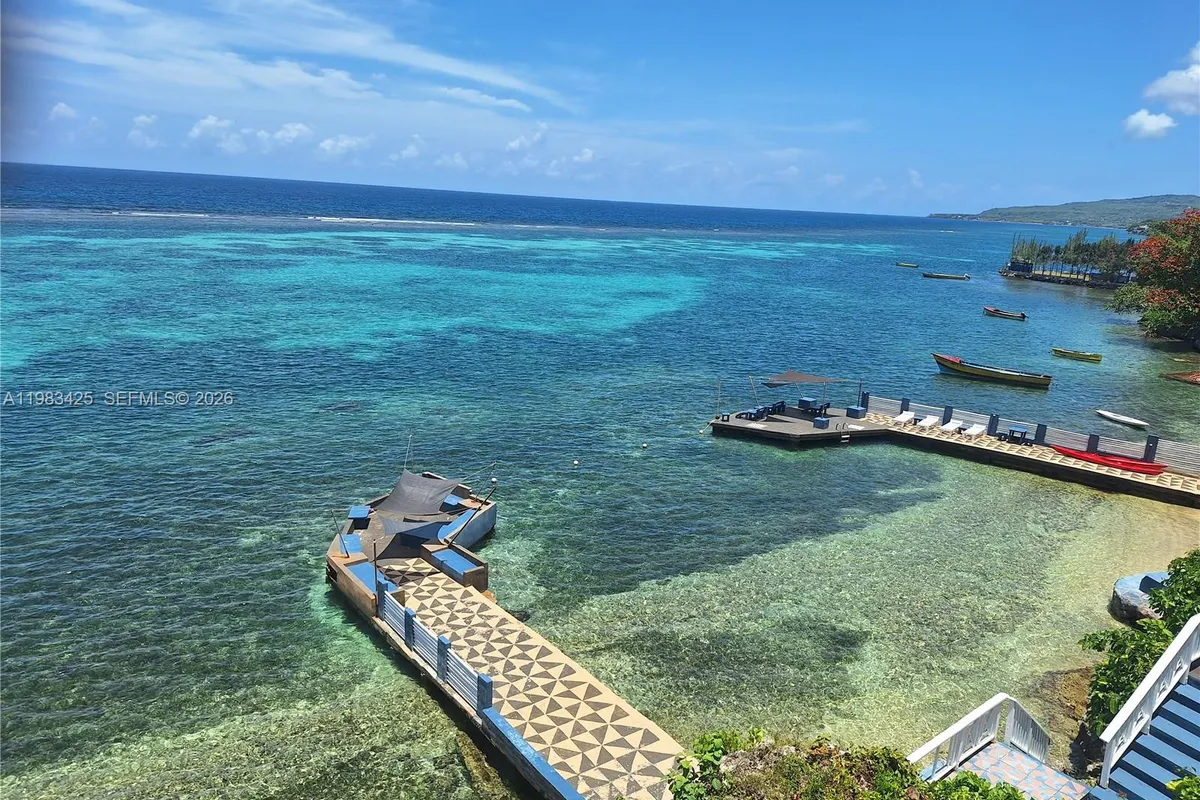 Moxons Beach Club Hotel N Boscobel, St. Mary Parish, Jamaica, FL 0