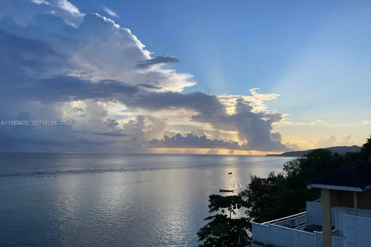 Moxons Beach Club Hotel N Boscobel, St. Mary Parish, Jamaica, FL 0