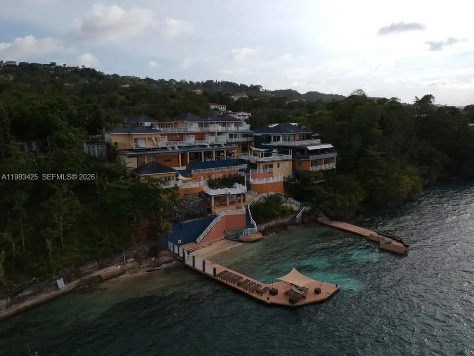 Moxons Beach Club Hotel N Boscobel, St. Mary Parish, Jamaica, FL 0