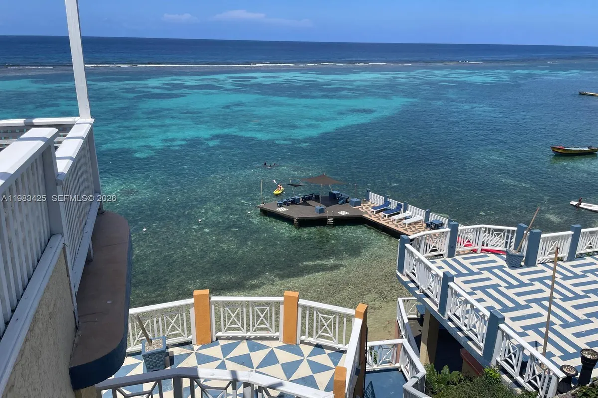 Moxons Beach Club Hotel N Boscobel, St. Mary Parish, Jamaica, FL 0