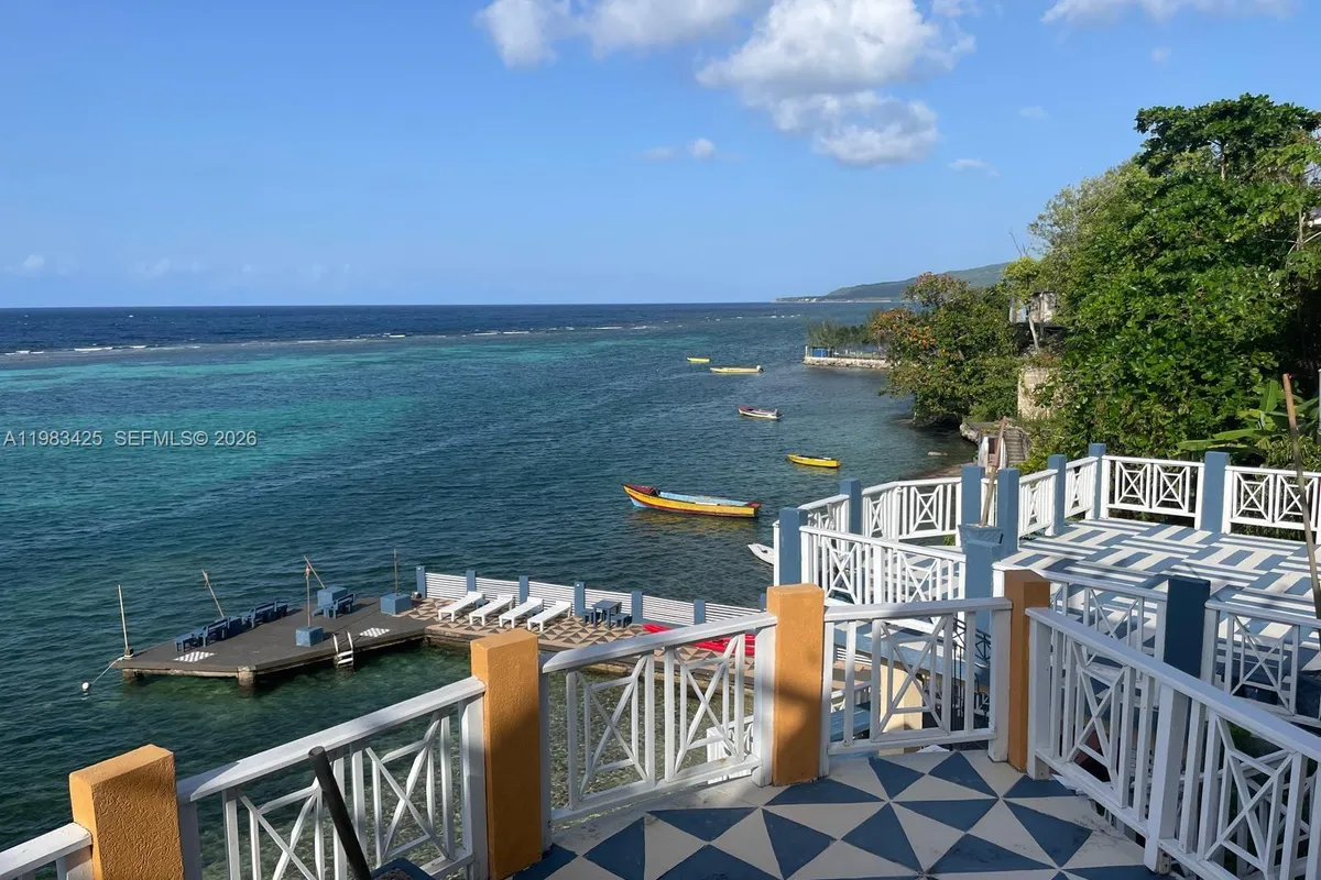 Moxons Beach Club Hotel N Boscobel, St. Mary Parish, Jamaica, FL 0