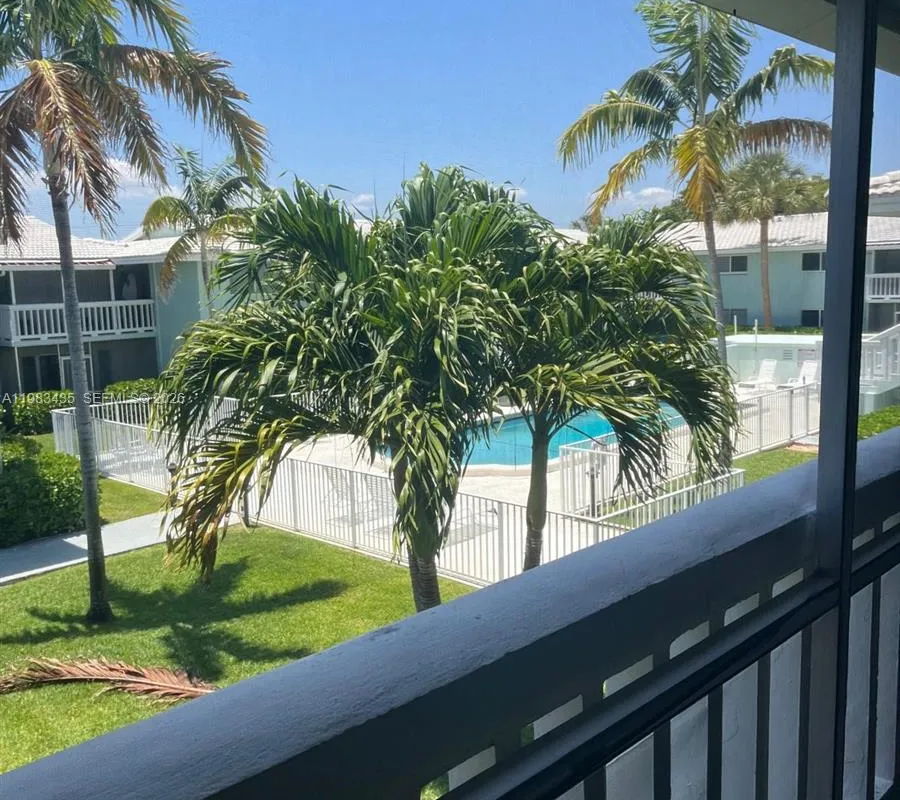 322 N Federal Hwy # 233, Deerfield Beach FL 33441