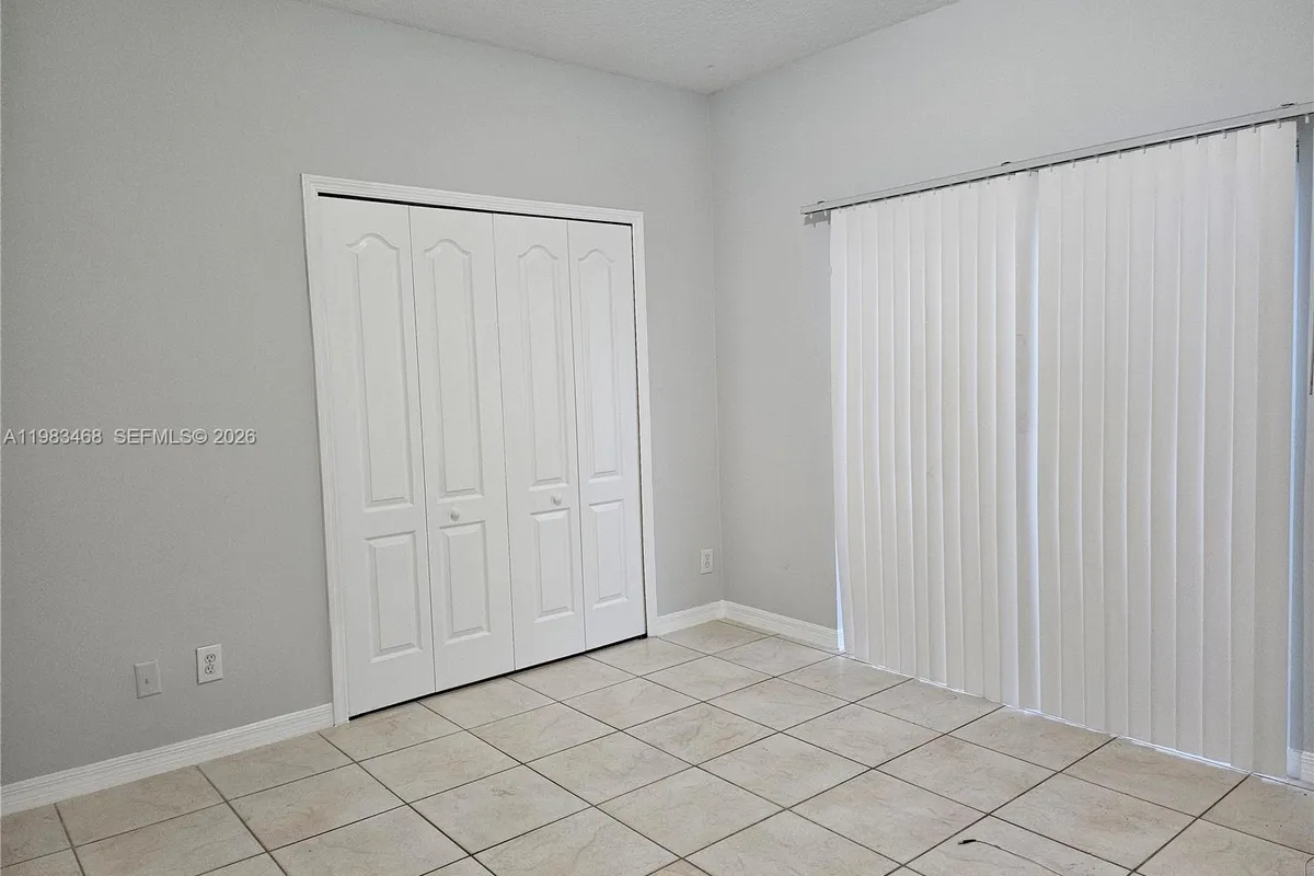 14924 SW 58th St, Miami FL 33193