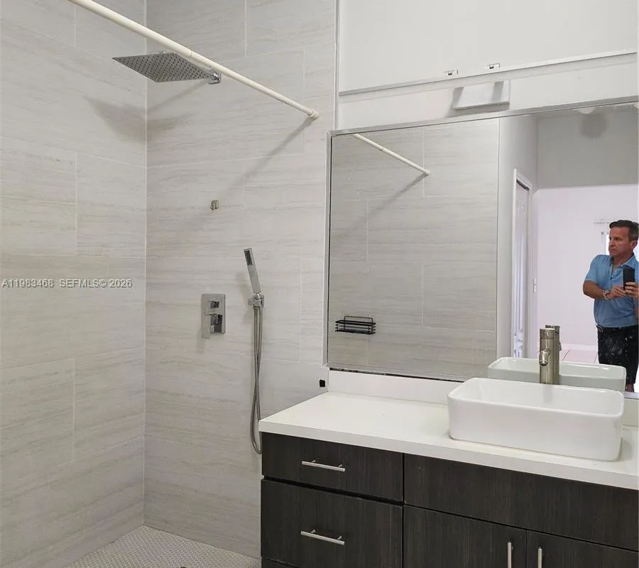 14924 SW 58th St, Miami FL 33193