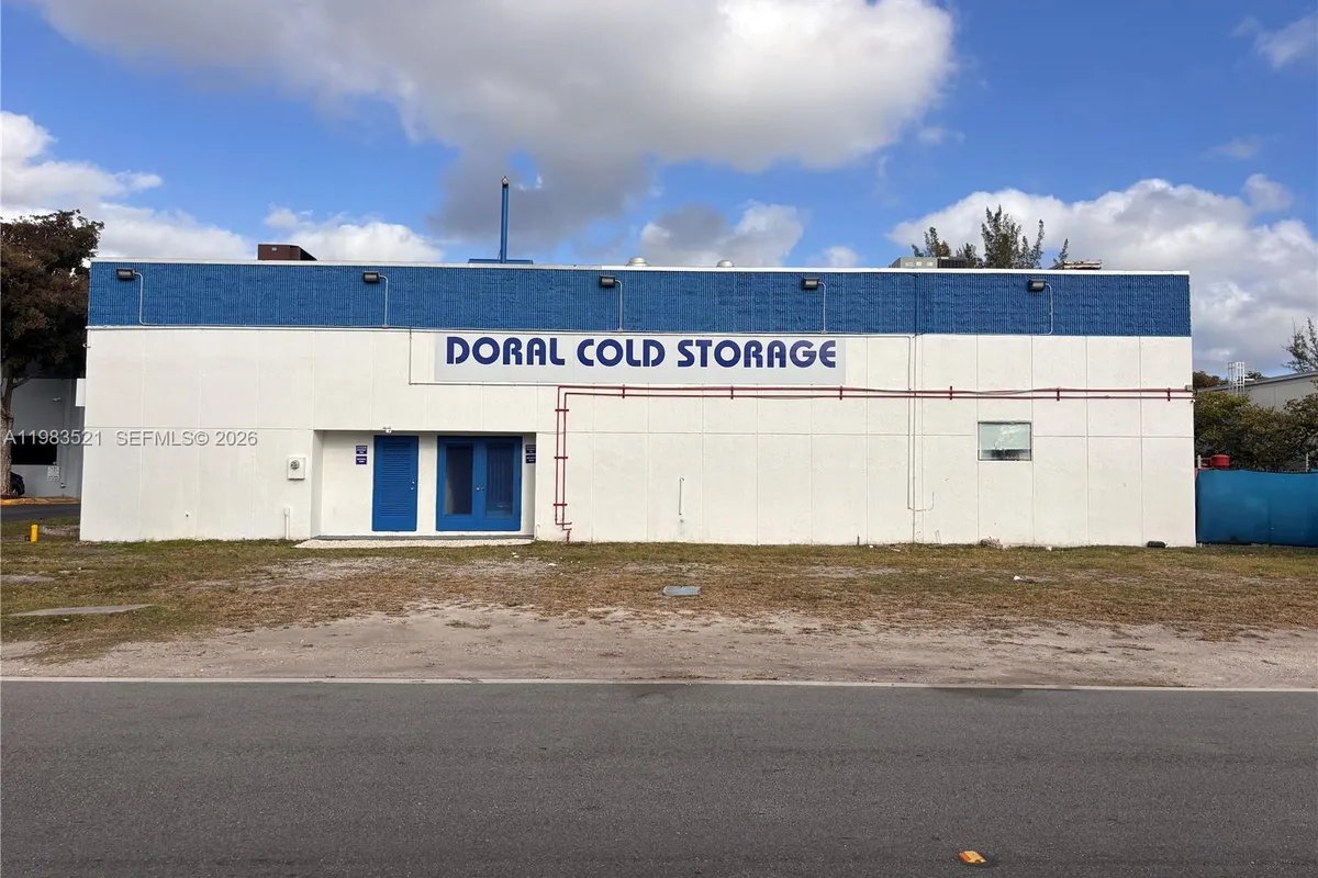 1375 NW 89th Ct, Doral FL 33172